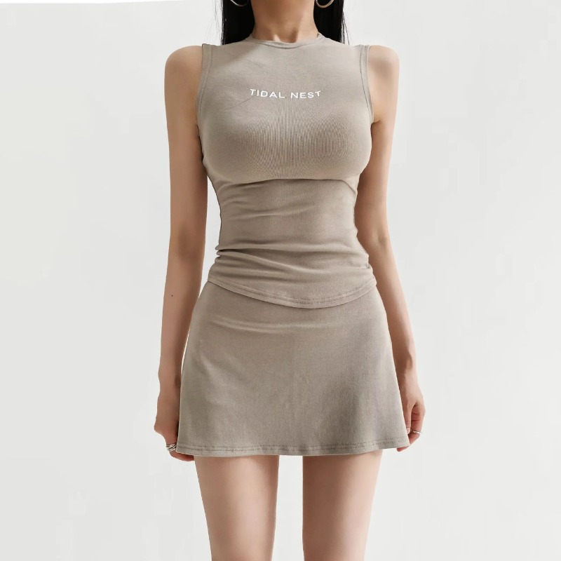 New Letter Printed Round Neck  – Slim Fit Suit Set Bewertung und Preis